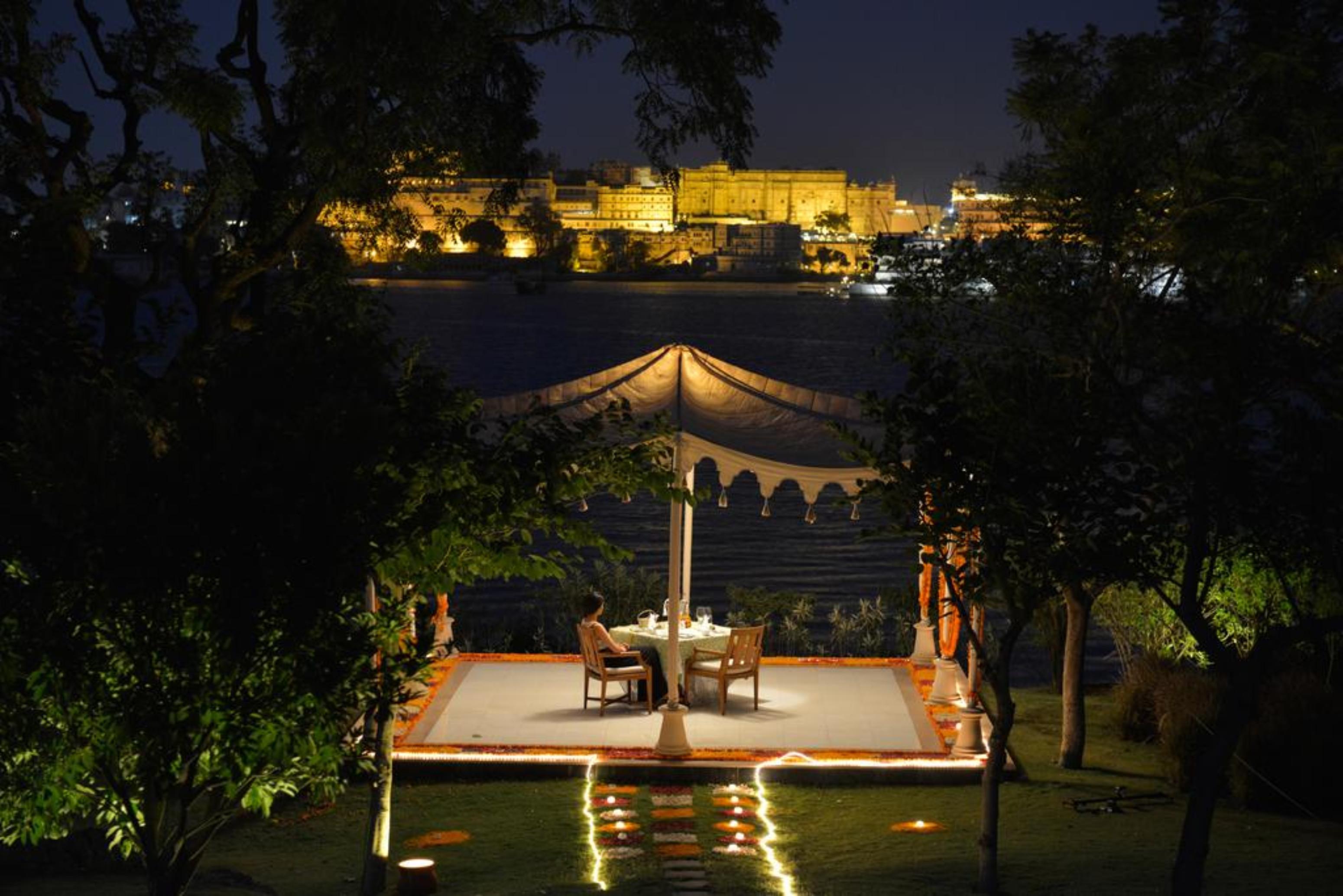 The Oberoi Udaivilas Udaipur Esterno foto