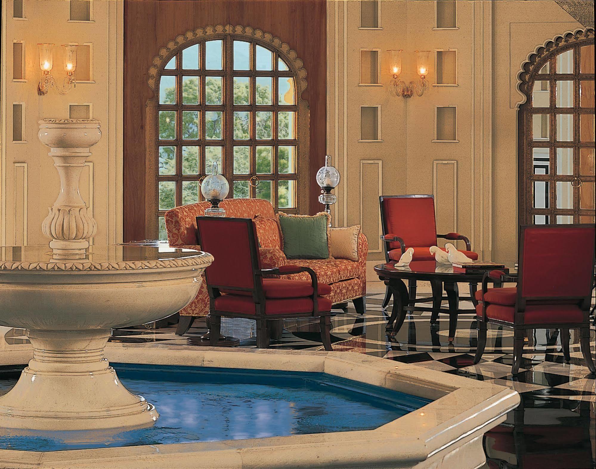 The Oberoi Udaivilas Udaipur Esterno foto